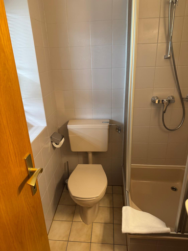 Bathroom 4, Hirschstube Nauders, Landeck