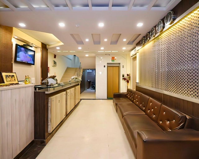 Public Area 2, Hotel Silver Stone, Delhi