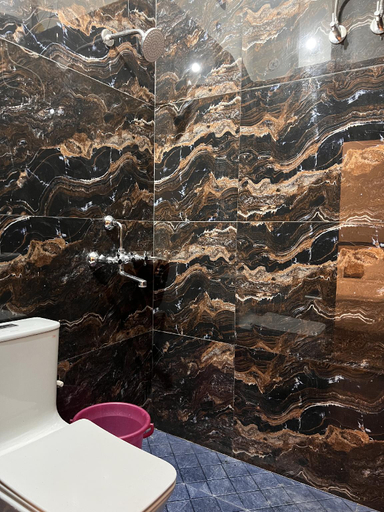 Bathroom, Vibe n Joy Guest House, Varanasi