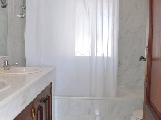 Bathroom 4, Villa near Marina with Private Pool, Loulé
