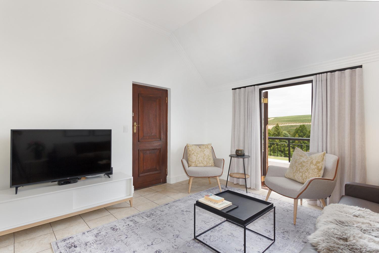 Others 5, Winelands Golf Lodges 9, Cape Winelands