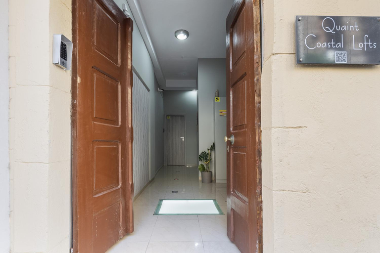 5, Quaint Coastal Lofts, Crete