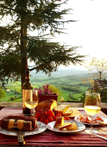Food & Drinks 5, Tenuta Colombaio, Siena