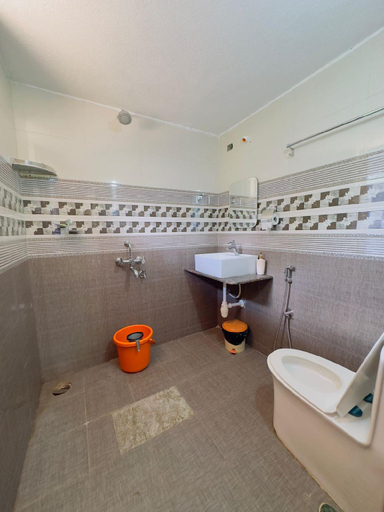 Bathroom 3, Thotadagadde homestay, Chikmagalur