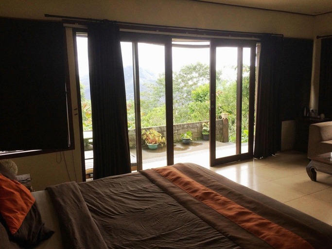 Bedroom 2, The Kayuan, Bangli