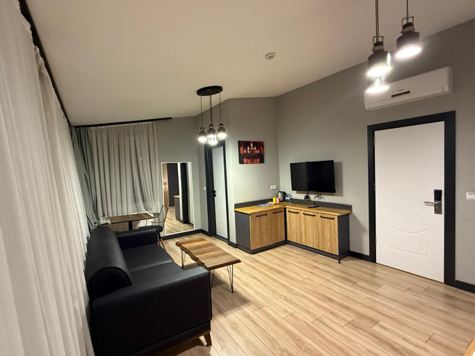 Others 5, Taksim Millennium Alkan Residence, Beyoğlu