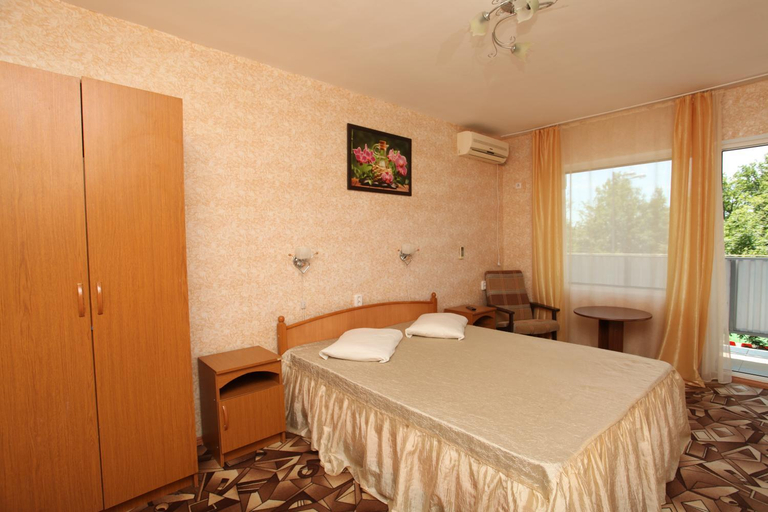 Bedroom 2, Pansionat Mayak, Sochi gorsovet