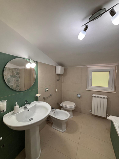 Bathroom 2, B&B La Terrazza, Cosenza