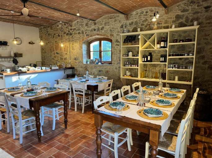 Food & Drinks 4, Agriturismo La Peschiera, Siena