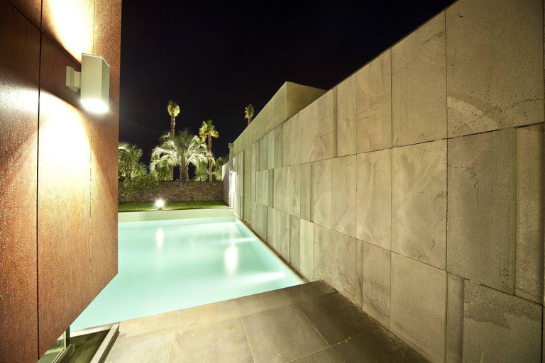 Sport & Beauty 2, Luston Villa & Hotel, Jeju