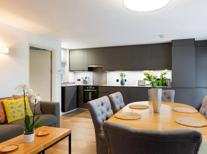 Others 4, Spacious 2 bedroom apartment, London
