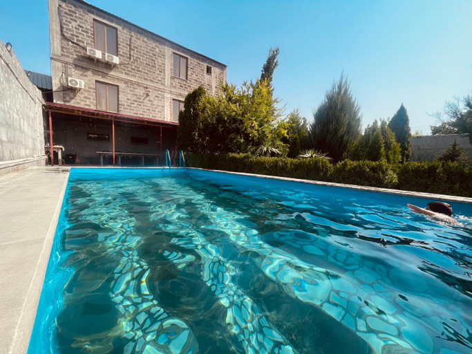Others 3, Garden EVN Airport 5 min from Airport, Yerevan