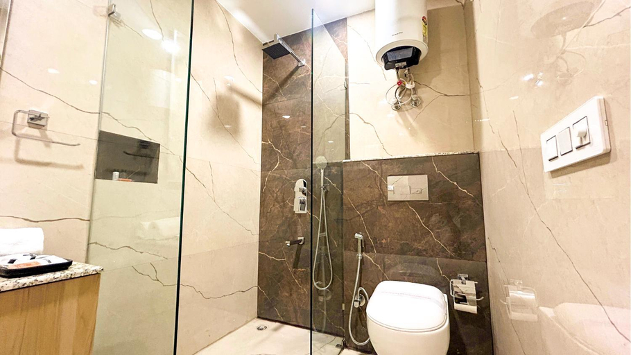 Bathroom 4, Iris Suites Kalkaji, Delhi