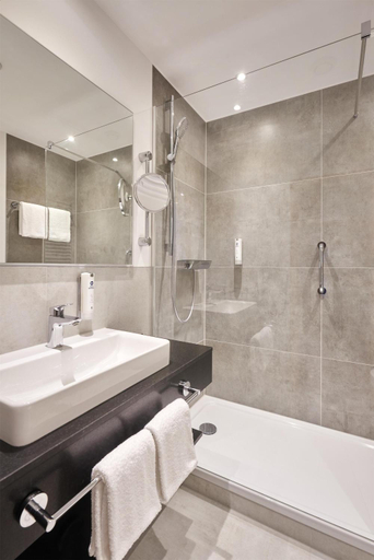 Bathroom 4, Best Western Hotel Hamburg International, Hamburg