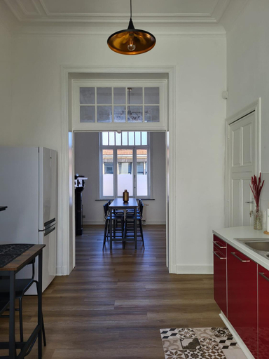Others 2, Brussels Bed & Blockchain Private rooms with shared bathroom, Bruxelles
