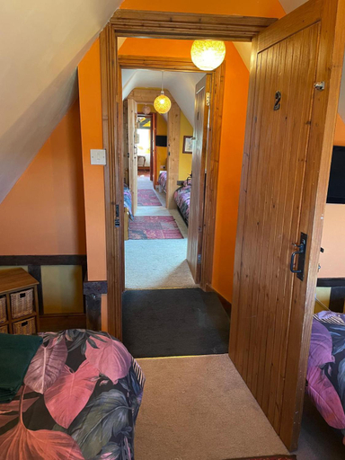 Bedroom 4, Yarm cottages sleeping 12 Next to Fox Covert Pub, Stockton-on-Tees