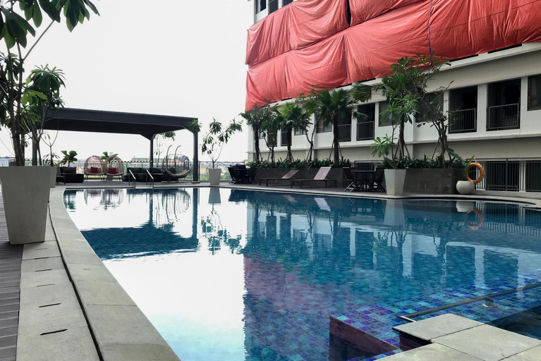 Sport & Beauty 3, Comfortable Studio LRT City Jatibening By Travelio, Bekasi