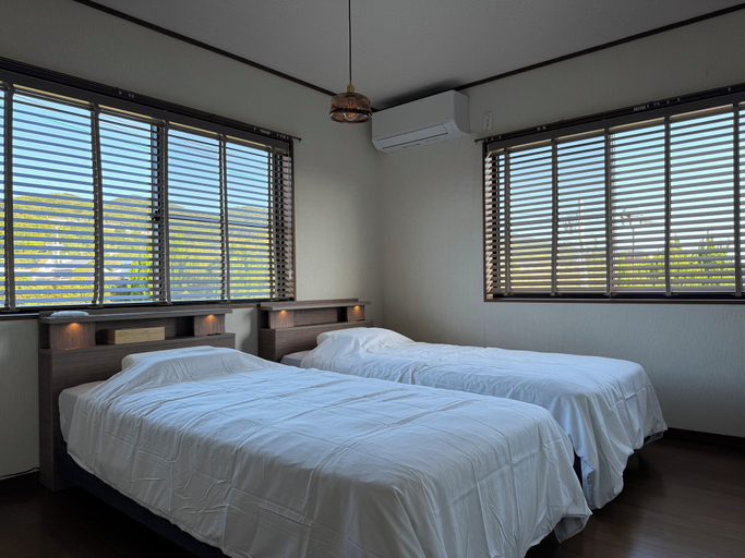 Room 1, Aoniwa - AWAJI, Awaji