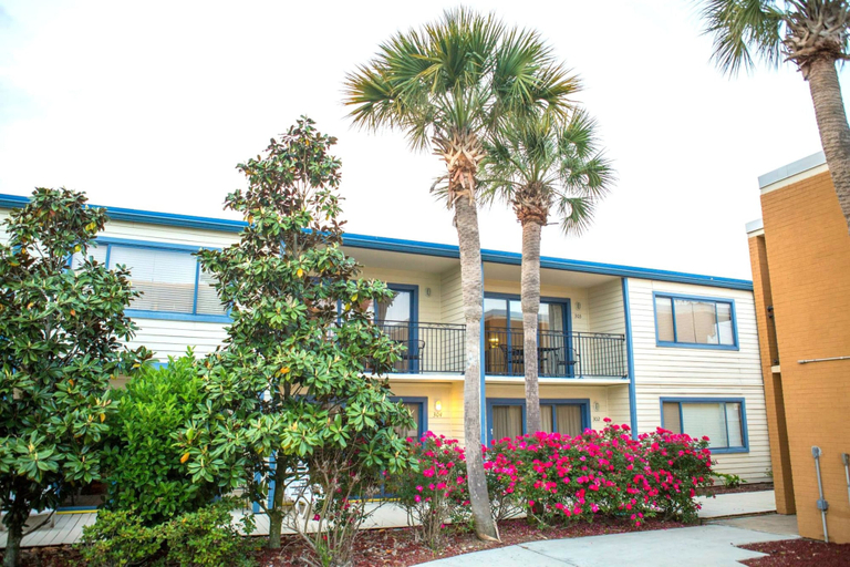 Exterior & Views 2, Royal Holiday Beach Resort, Harrison