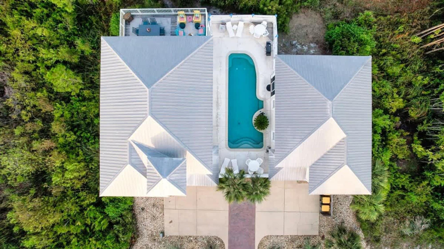 Room 4, Beach Walk Retreat Heated Pool Golf Views Main Guest House Sleeps 15, Baldwin