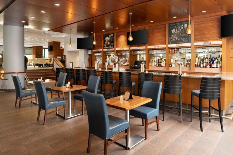 Food & Drinks 5, DoubleTree by Hilton Boston - Downtown, Boston