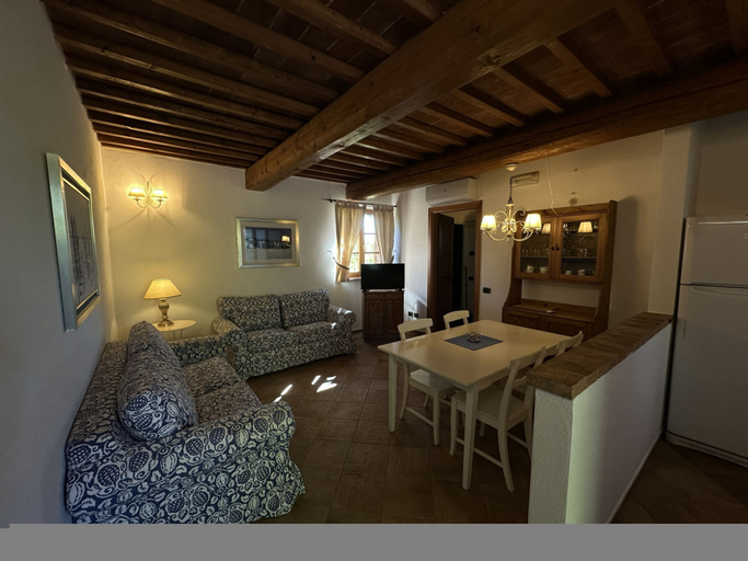 Room 4, Agriturismo Borgo Sette Tigli Apt 6, Siena