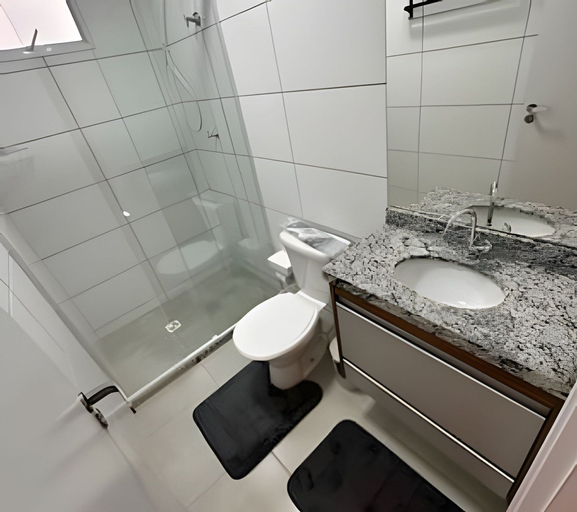 Bathroom 3, Benno Prime Loft, Extrema