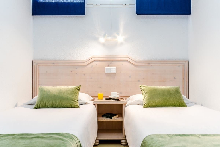 Bedroom 2, Jardin Del Atlantico Apartments, Las Palmas