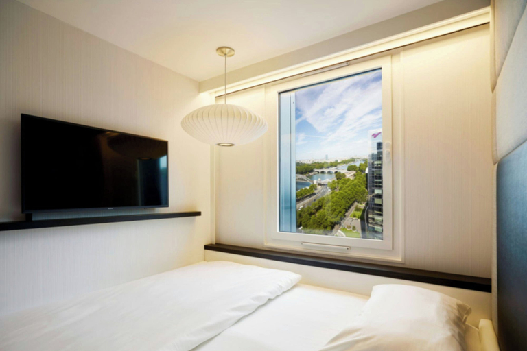Bedroom 5, citizenM Paris Gare de Lyon, Paris