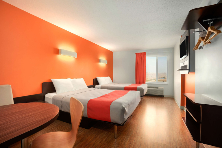 Bedroom 2, Motel6 Swift Current Sk, Division No. 8