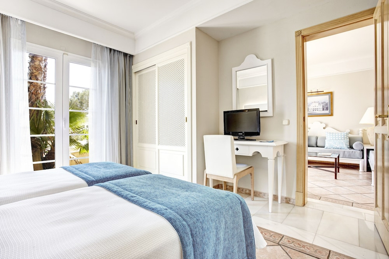Bedroom 3, Grupotel Playa Club, Baleares