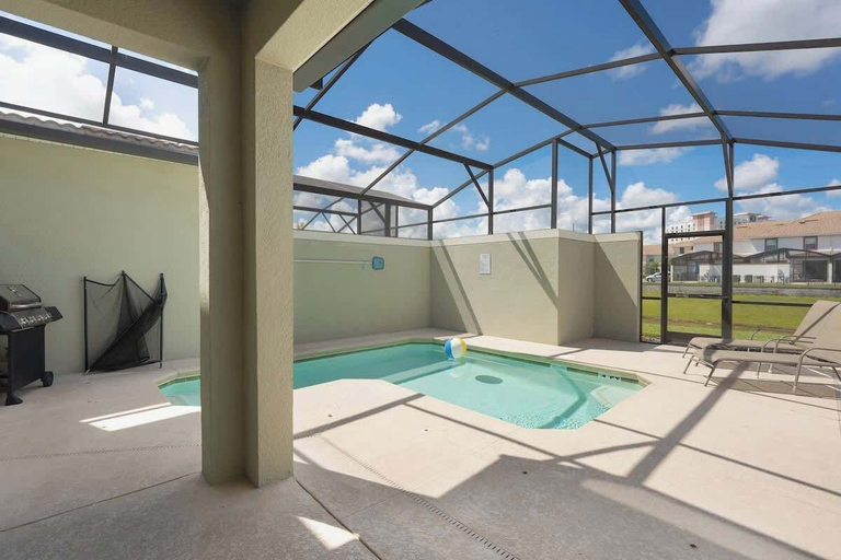 BBQ/picnic area 5, Amazing Resort Near Disney 4BR Townhome, Osceola
