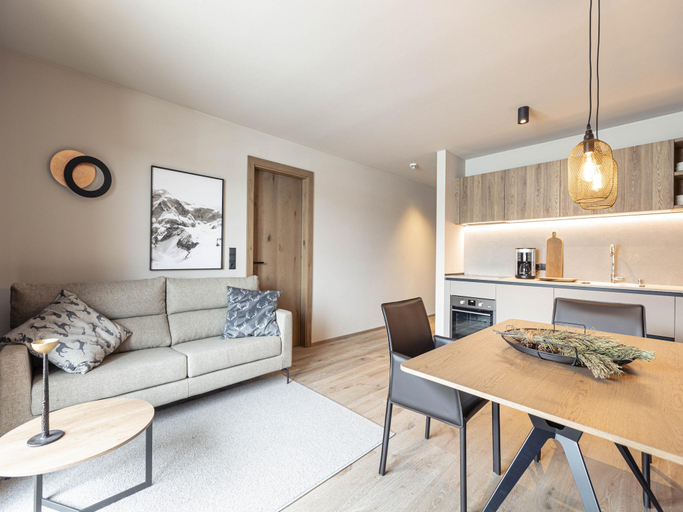 4, Amazing apartment in Tyrol with infrared sauna, Kitzbühel