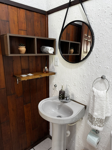 Bathroom 3, Pousada Villa Itohã, Prado