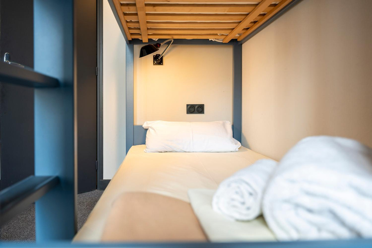 Bedroom 2, SUB Hotel, Hauts-de-Seine