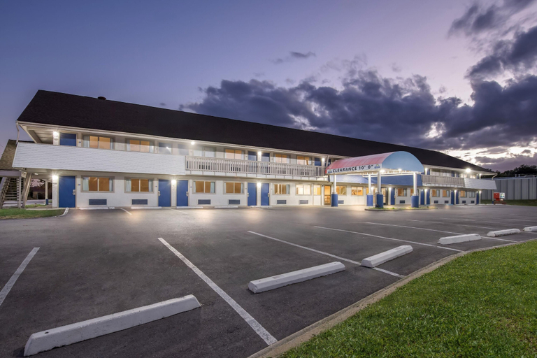 Others 5, Days Inn by Wyndham Independence, Kansas City