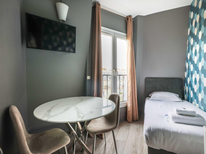 Bedroom 4, Charming studio - 1P- Canal Saint-Martin, Paris