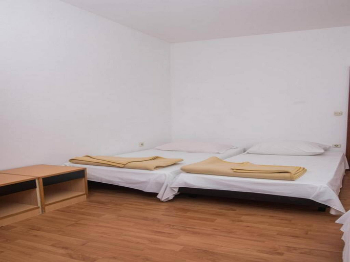 3, Apartment in Brodarica by the Beach, Šibenik