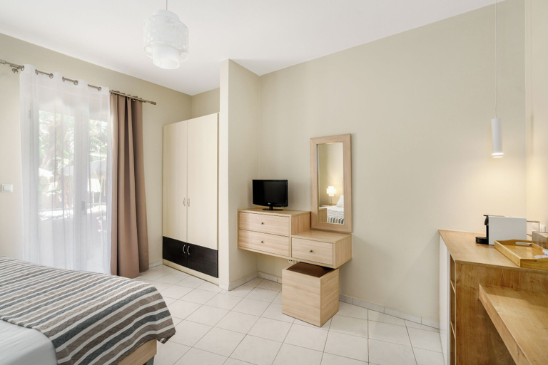 Bedroom 3, Axos Hotel, Crete