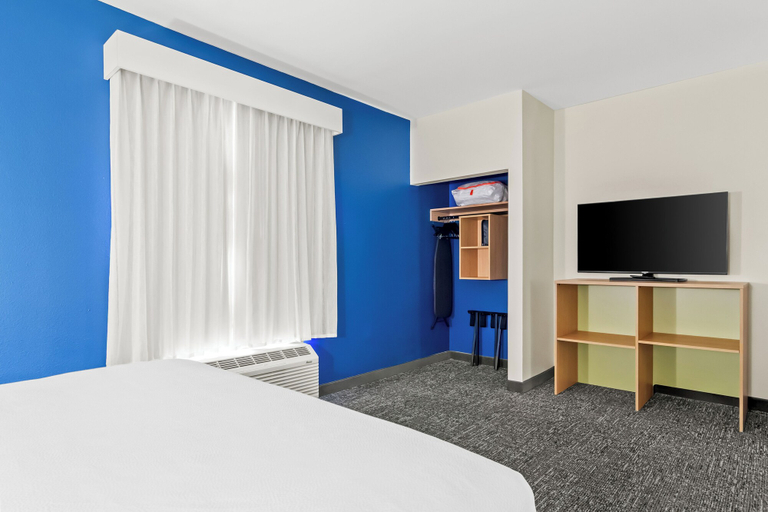Bedroom 2, Spark by Hilton Kingsland, Camden