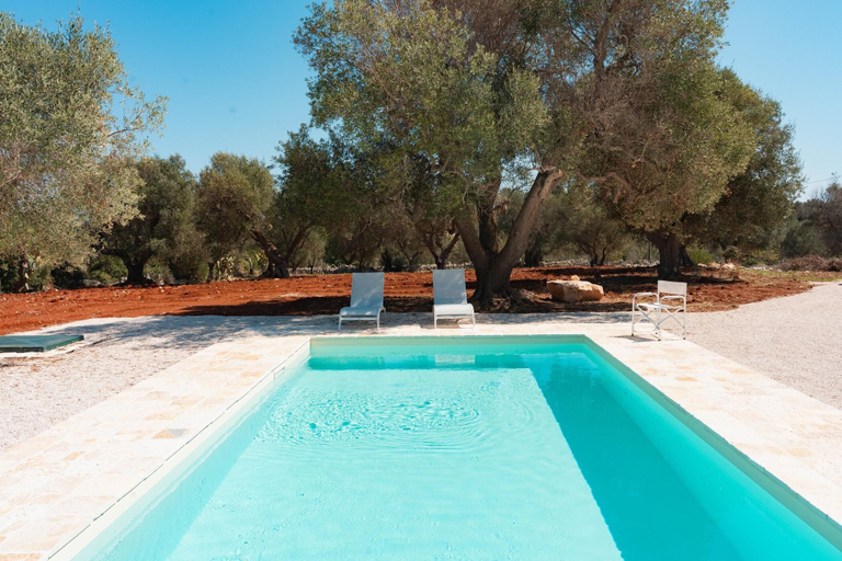 Room 2, Trulli Scacciapensieri con Piscina, Brindisi