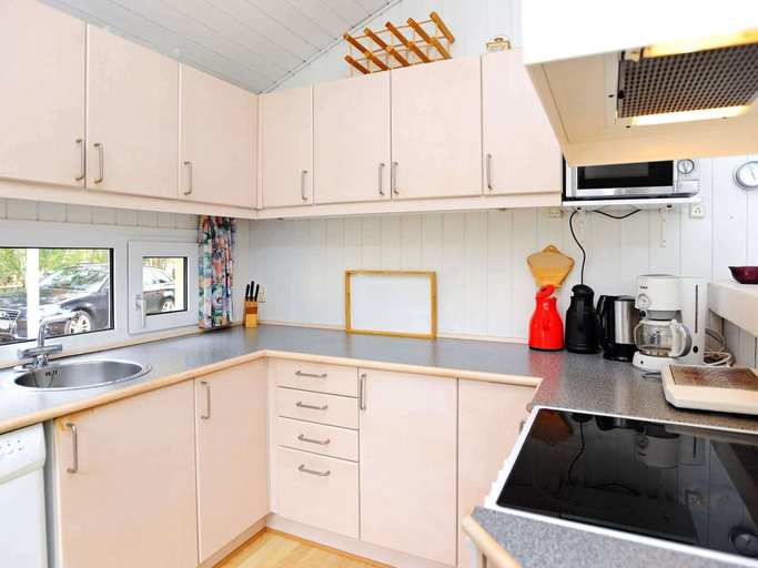 Others 5, 8 Person Holiday Home in Humble, Langeland