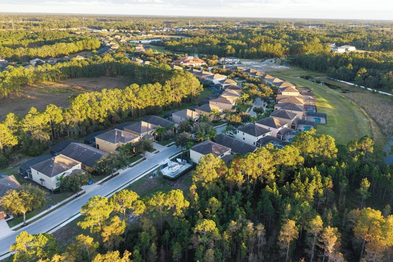 Others 5, Spacious Pool Villa Near Disney Watersong FL, Polk