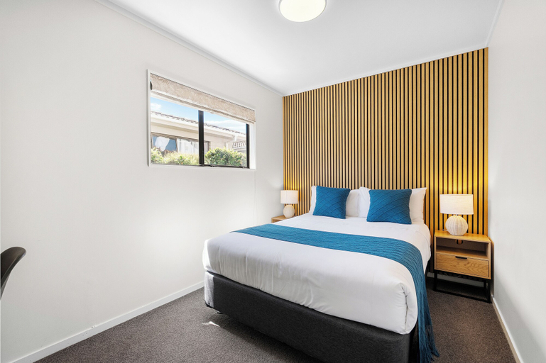 Bedroom 2, Summer Inn Motel, Rodney