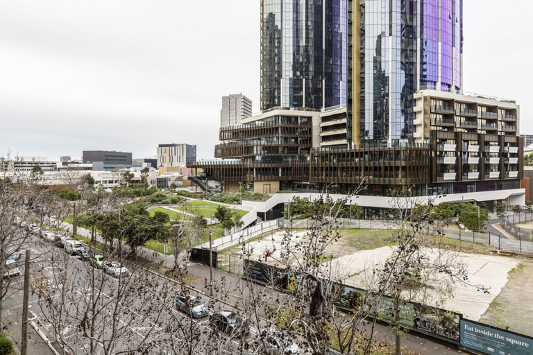 Exterior 2, Stylish Southbank 2-bed Flat w/ Balcony, Melbourne