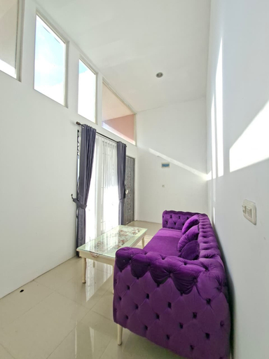 Others 2, Rumah Twinny Seruni, Palembang