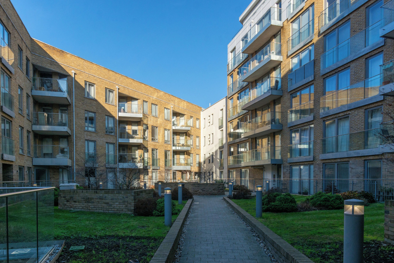 Exterior & Views 2, Two Bedroom Apartment in Limehouse, London