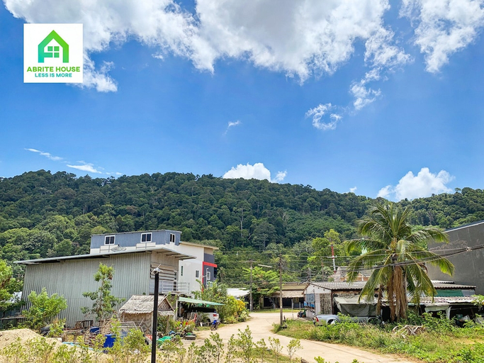 Others 5, Tiny House on Koh Lanta Only 2 Minutes Walk to the Beach, Ko Lanta
