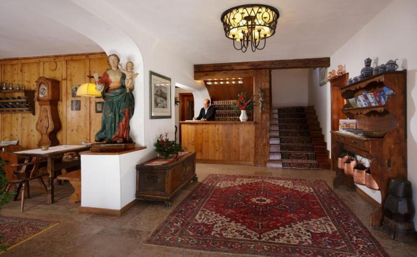 Public Area, Hotel Menardi, Belluno