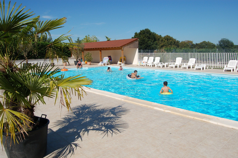Others 5, Apartment in Faverolles Near the Beach, Indre